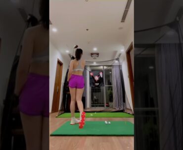 Very beautiful ❤️😎🇺🇸❤️❤️ #golf #shorts #golfgirl      | GOLF#SHORT