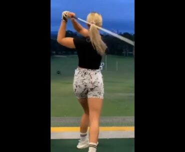 Reflexes on point 🤙🏻 ❤️❤️ #golf #shorts #golfgirl      | GOLF#SHORT