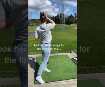 Golf tips|Golf girls|GOLF SHORT|Golf channel#shorts |The Art of simple golf #golf #hotgirls#golfcart