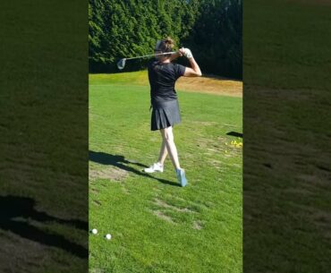 Old Golf Lady Smashing 3 wood 210