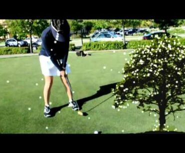 Ladies golf game with the Accu Putter