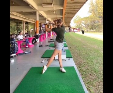 #golf #golfer #golfgirl #golfclub #golfbeauty #fyp #foryou