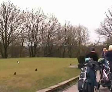 DUNSCAR GOLF CLUBS KATH WHITE LADY CAPTAINS DRIVE IN MARCH 2010.WMV