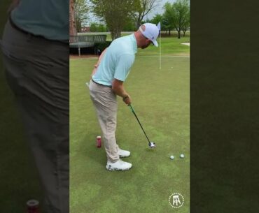 #DailyNine: Nothing Helps Your Alignment More Than One-Handed Putts, Tiger Said So