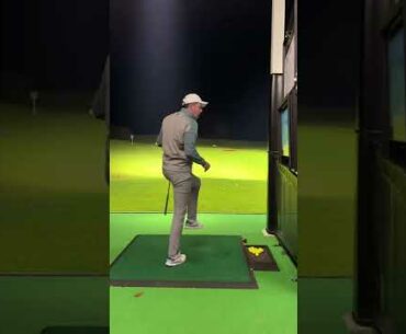 GOLF BALL HITS ME AT THE RANGE