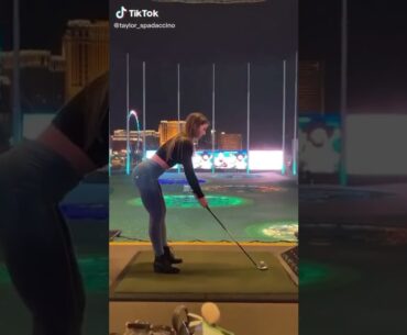Never underestimate the power of a golf babe like @taylor_spadaccino