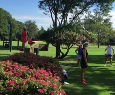Ladies golf warmup