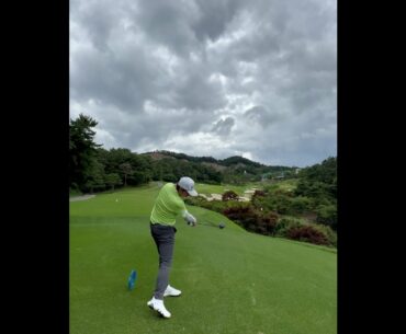 That is subtly an amazing swing #golf  #shorts #golftiktok