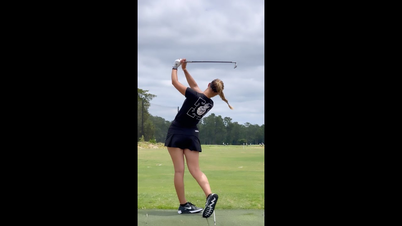 smooth swing @parishilinskigolf ❤️❤️ #golf #shorts #golfgirl | GOLF#SHORT smooth swing @parishilinskigolf ❤️❤️ #golf #shorts #golfgirl | GOLF#SHORT