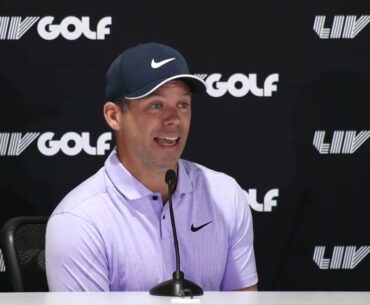 Paul Casey, Jason Kokrak y Charles Howell III Wednesday Presser 2022 LIV Golf Inv Bedminster