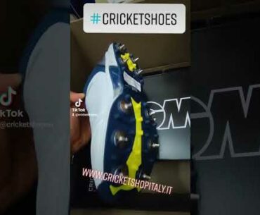 Gm original cricket spike shoes