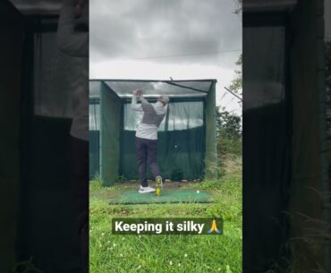 Like my golf swing? 7 iron in the nets warming up #shorts