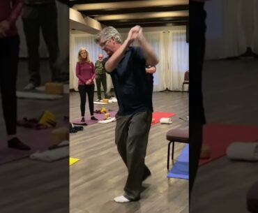 Whip Your Golf Swing Into Shape! Classic Rope Drill! Improve Your Footwork and Kinematic Sequence!