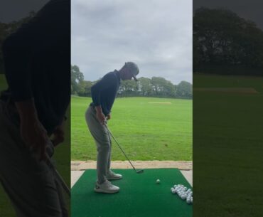 Don’t bend your knees?- Golf tips #shorts
