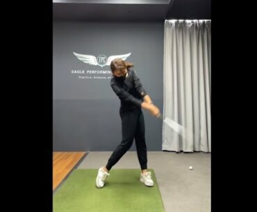 역시 시원한 스윙 👏👏 역시 여자도 비거리죵   #golf #short  #골프  | GOLF VN