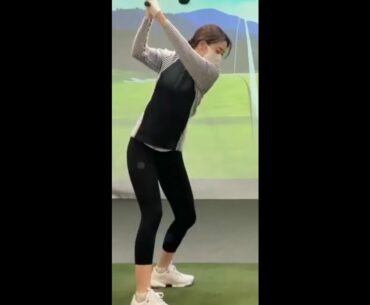 정말 탄탄하고 아름다운 하체회전이군요~   #golf #short  #골프  | GOLF VN