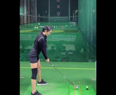 간지나게치고싶다면#은지프로🙆   #허은지프로💋 | GOLF VN