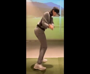 8번 아이언샷😉 #golf #short  #골프  | GOLF VN