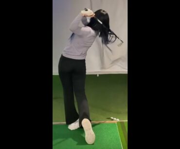 쌩크가 날때는 발가락을 들어서 뒤쪽으로 체중을 옮겨보자 😌 #golf #short  #골프  | GOLF VN