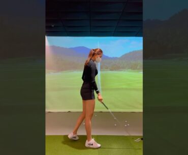 Wow is that pure 🔥 #golf #short  #골프  | GOLF VN