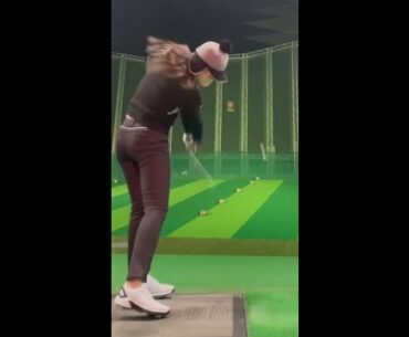 그리고 미소가 너무 빠져드네요~~^^  #golf #short  #골프  | GOLF VN