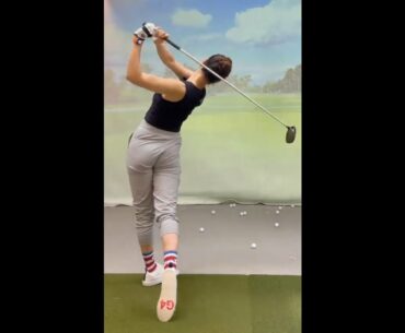 뭔가 겁나 심플하다  이렇게 치고 싶다ㅠ #golf #short  #골프  | GOLF VN