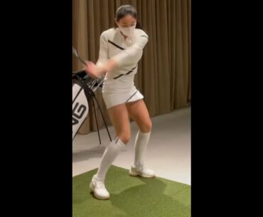 보기만해도 기분 좋아지는 스윙입니다~👏👏 #golf #short  #골프  | GOLF VN
