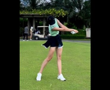 우왕 스윙👍🏻👍🏻 Wow  #golf #short  #골프  | GOLF VN