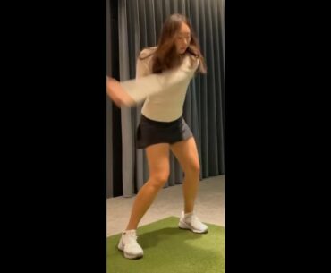 날아라 유리 🧡 #golf #short  #골프  | GOLF VN