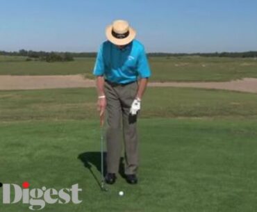 David Leadbetter on How to Narrow Your Chipping Stance-Chipping & Pitching Tips-Golf Digest