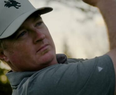 Golf is a game of confidence. But - do golf gloves make a difference?