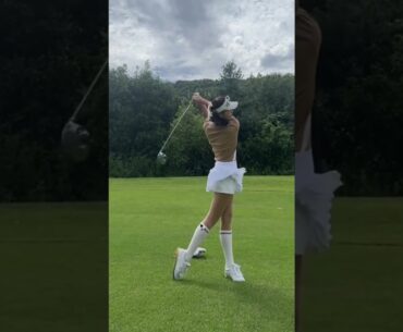 #골프 #shorts #예쁜골프선수 #golfvn #골프스윙 #골프자세 #여자골프