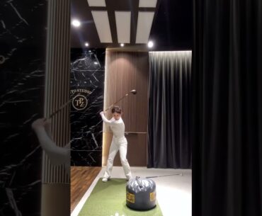 #shorts #골프 #golf #golfvn #골프자세 #골프스윙 #여자골프