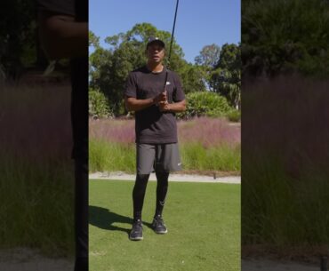 Tiger Woods gives his thoughts on the new TaylorMade Stealth 2 Driver. "Black and red. Like that."