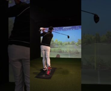 Stop slicing your driver with this super simple golf grip tip.