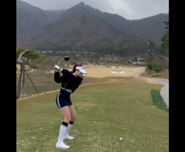 채경프로 드라이버샷 ⛳️ ⭕️ #golf  #골프  | GOLF VN #shorts