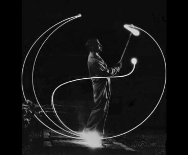Count Yogi demonstrating his Short Golf Swing - The Stroke