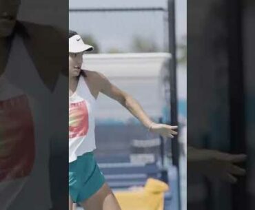 Emma Raducanu touchdown in miami…final preps 🐛🦋
