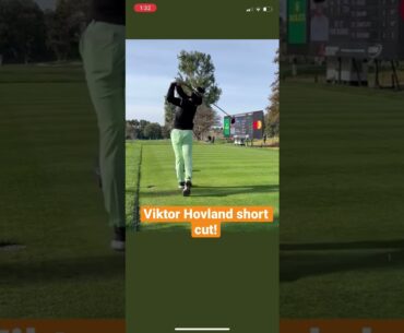 Viktor Hovland takes short cut at Gennisis Open! #tomgillisgolf #viktorhovland #golf