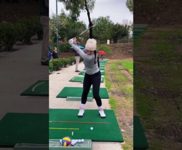 Love the set up! #golfgirl #golfer #golf #golfswing