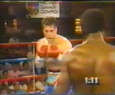 Dennis Andries vs Bobby Czyz