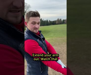 I SHOW ALL MY GOLF MATES THIS DOWNSWING DRILL TO SHALOW THE CLUB #golftips #golf #golfswing #golftip