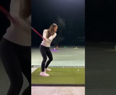 Asian Golf Babe 😍 Is Back!!! #shorts #golfbabe
