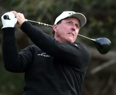 The Best Shots in Golf History