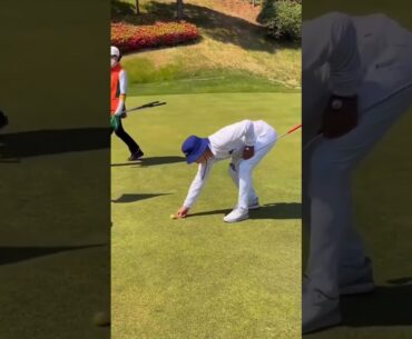 Patrick Reed lost some weight…and became Asian