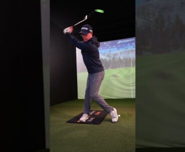ROLL THE GOLF BALL BACK