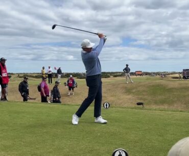 Ernie Els hitting driver at St Andrews in the 150th British Open. Big Easy swing.