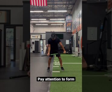 Use proper form when performing golf specific movement in the gym #golf #golffitness #golfforever