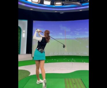 프로골퍼 김다나 프로 스텔스 드라이버 🔥 ⭕️ #golf  #골프  | GOLF VN #shorts