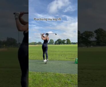 Practising my leg lift #golf #shorts #golfswing #golfgirl #girlsthatgolf #golfing #golfer